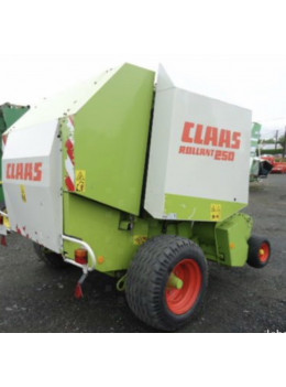 Рулонный пресс-подборщик Claas Rollant 250 